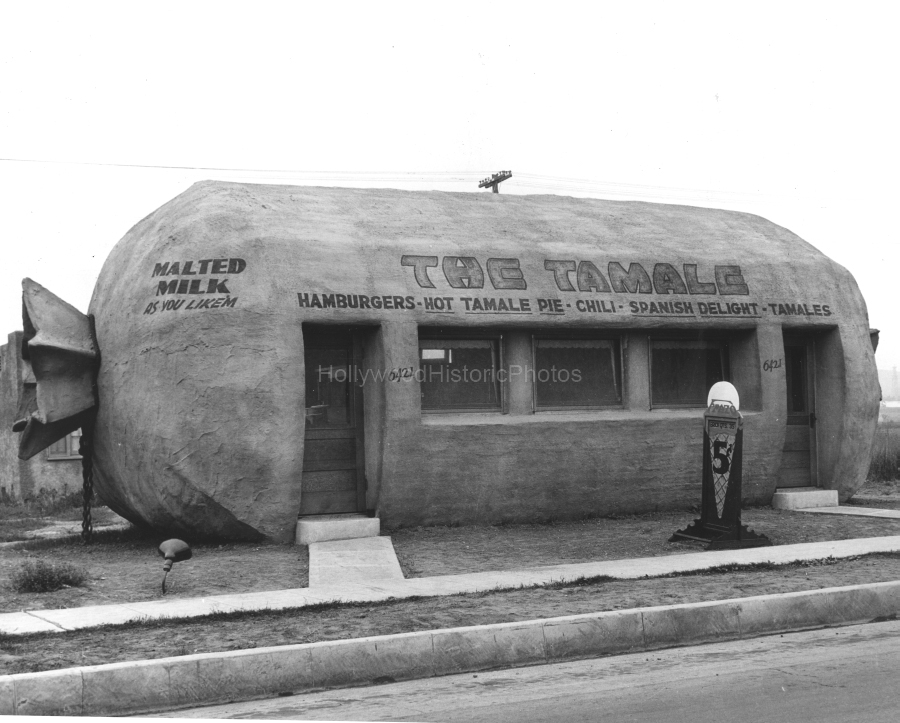 The Tamale Diner 1924 6421 Whittier Ave. East Los Angeles wm.jpg